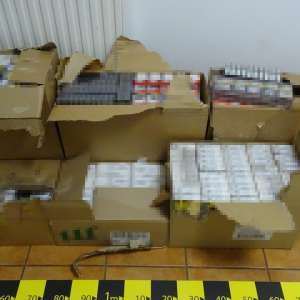 Captură semnificativă făcută de polițiștii de frontieră doljeni: aproximativ 40.000 de țigarete și 9,6 kilograme de tutun, depistate într-un autocamion condus de către un cetățean bulgar