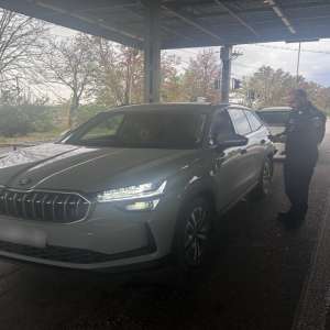 Autovehicule radiate din circulație recent, descoperite la controlul de frontieră