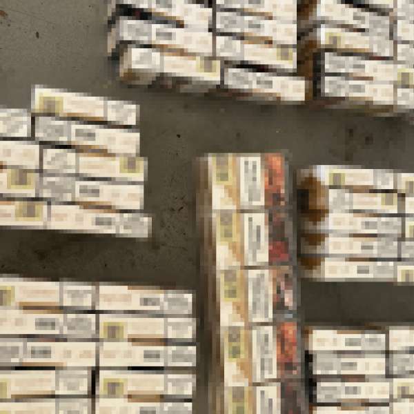 Țigări ascunse și nedeclarate descoperite în PTF Oancea