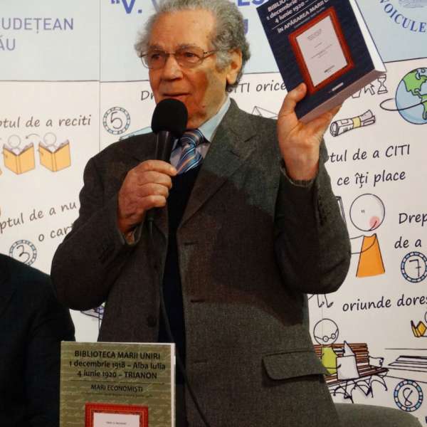 Tradițiile grănicerești nu trebuie uitate, ci cultivate - interviu cu profesorul Ioan Scurtu