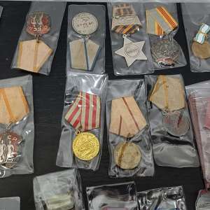 Dosar penal pentru un bărbat care transporta obiecte susceptibile a face parte din patrimoniul național cultural al unui stat străin