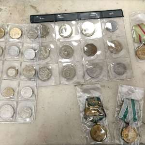 Dosar penal pentru un bărbat care transporta obiecte susceptibile a face parte din patrimoniul național cultural al unui stat străin