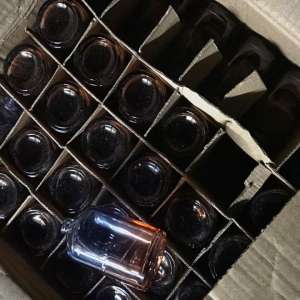 Contrabandă cu ambalaje de lux: tentativă de introducere pe piață neagră a parfumurilor contrafăcute dejucată la Racovăț