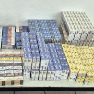 Țigări de contrabandă, cu destinația Cehia, confiscate la frontieră