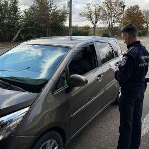 Depistat la controlul de frontieră, fără drept de circulaţie