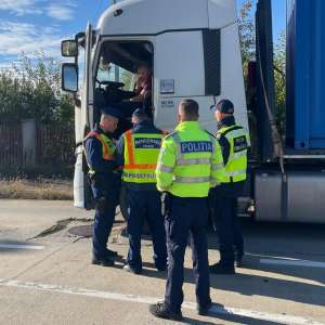 1.250 de persoane și 630 mijloace de transport verificate, în județul Satu Mare