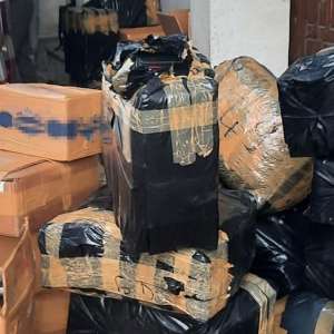 Bunuri în valoare de peste 450.000 lei susceptibile a fi contrafăcute, descoperite de poliţiştii de frontieră din cadrul Gărzii de Coastă