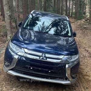 Autovehicule în valoare de 224.000 de euro aflate în atenţia autorităţilor din străinătate, descoperite la frontiera de nord în primele nouă luni ale acestui an