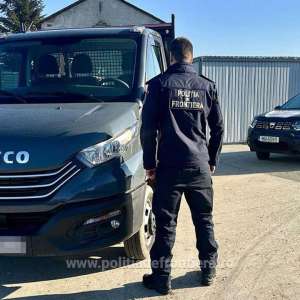 Autovehicule în valoare de 224.000 de euro aflate în atenţia autorităţilor din străinătate, descoperite la frontiera de nord în primele nouă luni ale acestui an