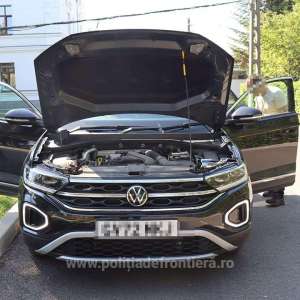 Autovehicule în valoare de 224.000 de euro aflate în atenţia autorităţilor din străinătate, descoperite la frontiera de nord în primele nouă luni ale acestui an