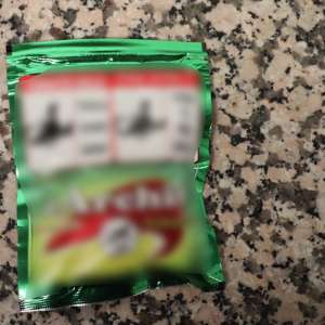 Peste 110 kg de tutun și zeci de mii de tigarete nedeclarate, descoperite pe Aeroportul Internațional Henri Coandă București