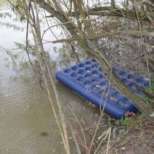 Cooperare româno-moldoveană eficientă: Două persoane oprite la malul râului Prut înainte să intre ilegal în România