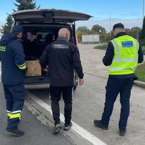 Peste 700 de persoane verificate, trei minori cărora le-a fost întreruptă călătoria și amenzi de peste 3.200 de lei aplicate în timpul unor acțiuni în județul Satu Mare