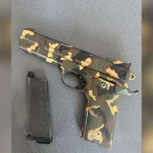 Pistol descoperit în urma unui control efectuat de polițiștii de frontieră giurgiuveni