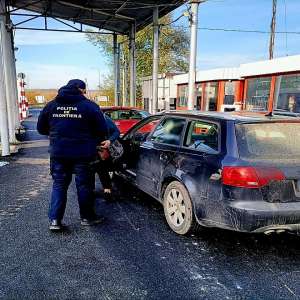 Descoperită la Rădăuți Prut cu un autoturism radiat din circulație și o poliță de asigurare falsă