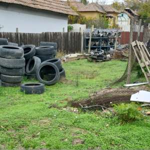 Autoturisme dezmembrate ilegal, descoperite de polițiștii de frontieră din Olt, în cooperare cu Garda de Mediu - Comisariatul Județean Olt