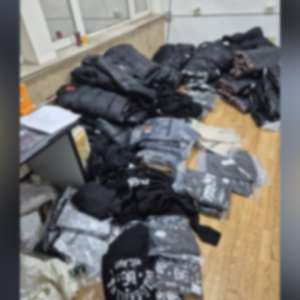 ACȚIUNI BLITZ: produse susceptibile a fi contrafăcute în valoare de 1,6 milioane lei și peste 30.000 de țigarete confiscate la ITPF Giurgiu