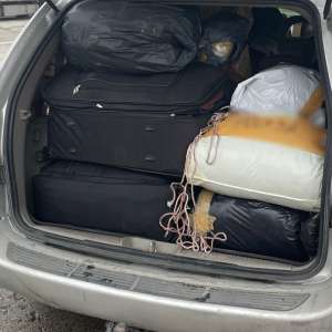 ACȚIUNI BLITZ: produse susceptibile a fi contrafăcute în valoare de 1,6 milioane lei și peste 30.000 de țigarete confiscate la ITPF Giurgiu