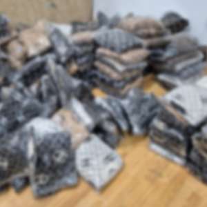 ACȚIUNI BLITZ: produse susceptibile a fi contrafăcute în valoare de 1,6 milioane lei și peste 30.000 de țigarete confiscate la ITPF Giurgiu