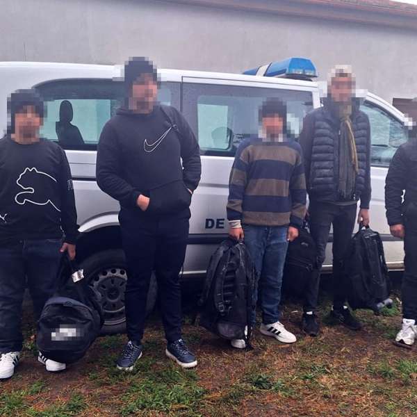 Cinci cetățeni turci depistaţi la graniţa cu Serbia