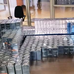 1300 obiecte din porțelan și 450 de parfumuri susceptibile a fi contrafăcute, evaluate la aproximativ 250.000 euro, descoperite de polițiștii de frontieră constănțeni