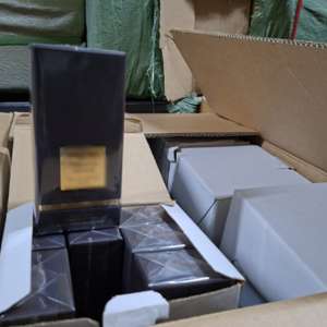 Îmbrăcăminte și parfumuri contrafăcute de peste 2,3 milioane lei, confiscate de polițiștii de frontieră doljeni