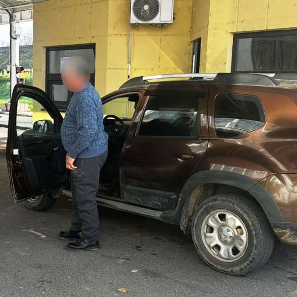 Cetățean moldovean depistat în trafic fără permis de conducere