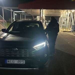 Clona unui auto furat în Slovacia, oprită la Racovăț