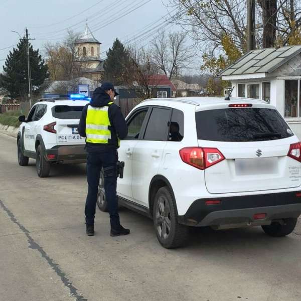 Depistat la volan, deşi avea dreptul de a conduce suspendat