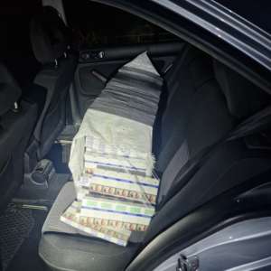 Țigări în valoare de peste 115.000 de lei, descoperite de polițiștii de frontieră sătmăreni