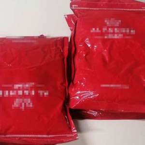 Peste 115.000 de țigarete și 4 kg de tutun pentru narghilea ascunse în bagaje, descoperite pe Aeroportul Otopeni