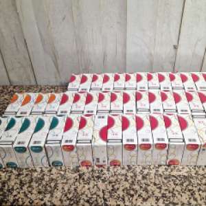 Peste 115.000 de țigarete și 4 kg de tutun pentru narghilea ascunse în bagaje, descoperite pe Aeroportul Otopeni