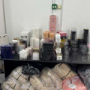 Peste 3.900 de produse contrafăcute, confiscate în această săptămână de polițiștii de frontieră giurgiuveni