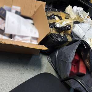 Bunuri contrafăcute evaluate la peste 2,5 milioane lei, oprite din comercializare de polițiștii de frontieră giurgiuveni