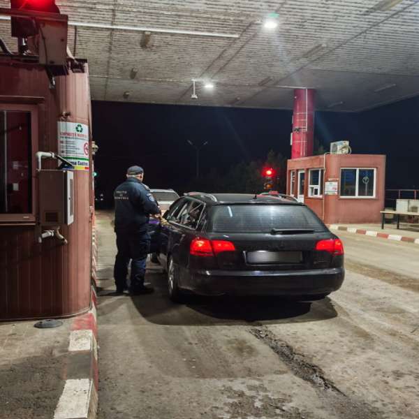 Urmărită internațional pentru trafic de persoane, depistată de polițiștii de frontieră la Stânca