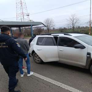 Căutat în vederea arestării, descoperit în PTF Albița