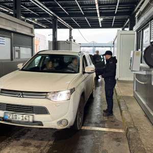 Depistat la controlul de frontieră, fără drept de circulaţie