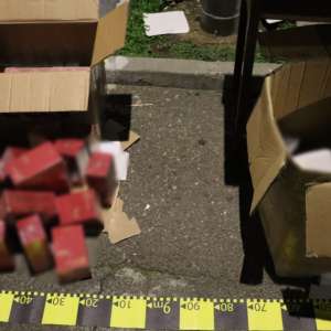 Parfumuri contrafăcute în valoare de aproximativ cinci milioane lei, descoperite de polițiștii de frontieră doljeni
