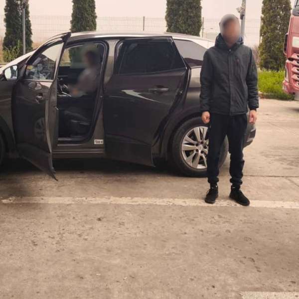 Urmărit pentru furt, depistat de către polițiștii de frontieră la St&acirc;nca