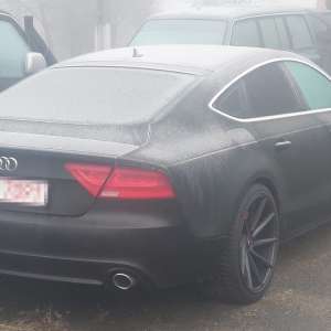 Autoturism în valoare de 15.000 de euro, depistat în PTF Siret