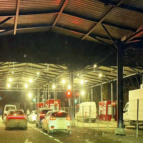 La volan cu permis de conducere fals polonez