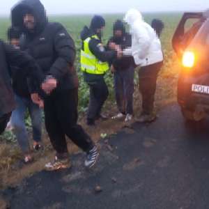 Paisprezece cetățeni străini depistaţi de către poliţiştii de frontieră constănțeni