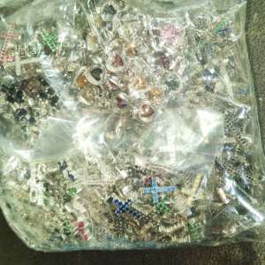 Bijuterii în valoare de 45.000 lei, confiscate de către poliţiştii de frontieră constănțeni