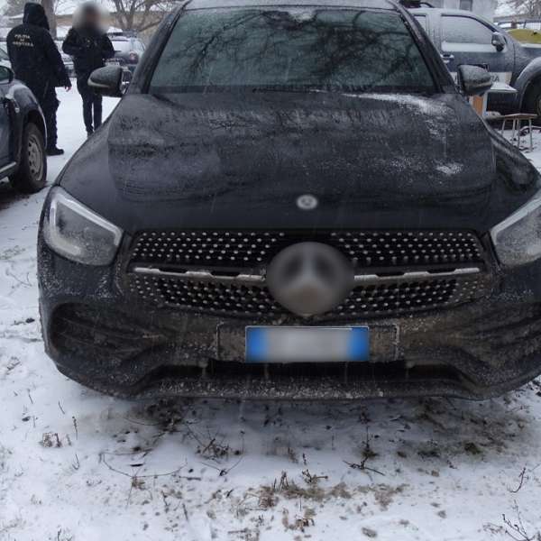 Autoturism căutat de către autorităţile din Italia, indisponibilizat de polițiștii de frontieră din cadrul Sectorului Poliţiei de Frontieră Corabia