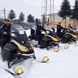 Snowmobile noi pentru supravegherea frontierei montane – dotare modernă prin proiect european la ITPF Sighetu Marmației