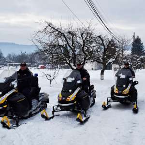 Snowmobile noi pentru supravegherea frontierei montane – dotare modernă prin proiect european la ITPF Sighetu Marmației