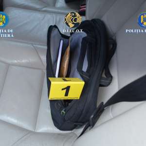 Bărbat arestat preventiv pentru trafic internațional de droguri de risc, depistat în PTF Albița