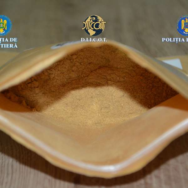 Bărbat arestat preventiv pentru trafic internațional de droguri de risc, depistat în PTF Albița