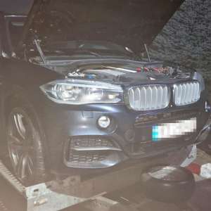 Păgubit cu 216.000 de euro după ce a cumpărat un auto furat din Norvegia