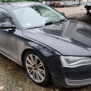 Două autovehicule urmărite în vederea confiscării, depistate de polițiștii de frontieră doljeni